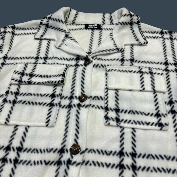 Jolie & Joy Womens Medium Plaid Fleece Button-Up Cottagecore‎ Cabincore Ranch - Picture 2 of 8